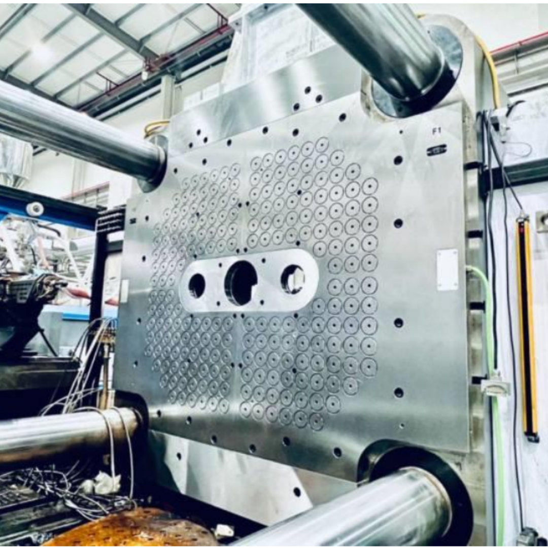 Magnetic Quick Mould Change Clamps Manufacturer in Ahmedabad